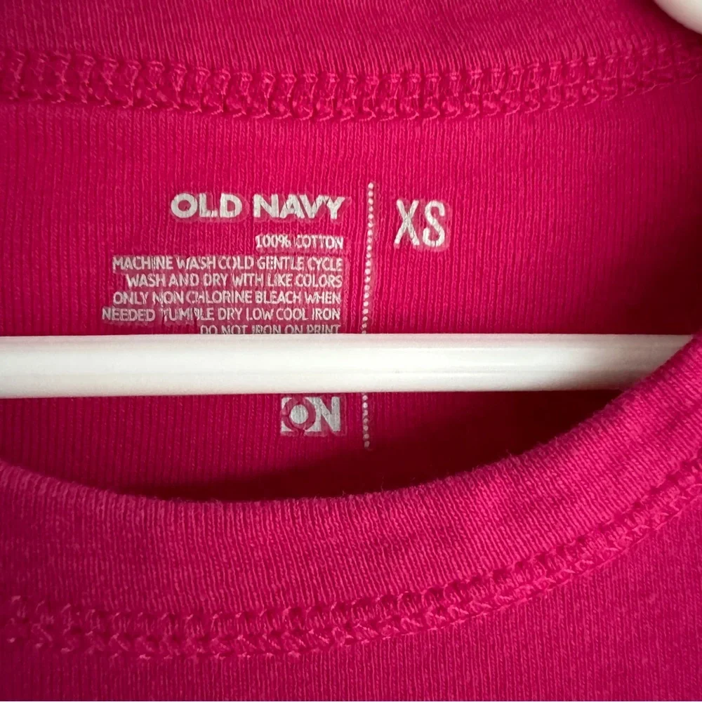 🔵 3 for $9 Old Navy Girls XS Long Sleeve Magenta
